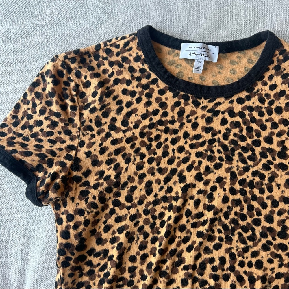& Other Stories Leopard Ringer Tee - Picture 3 of 6